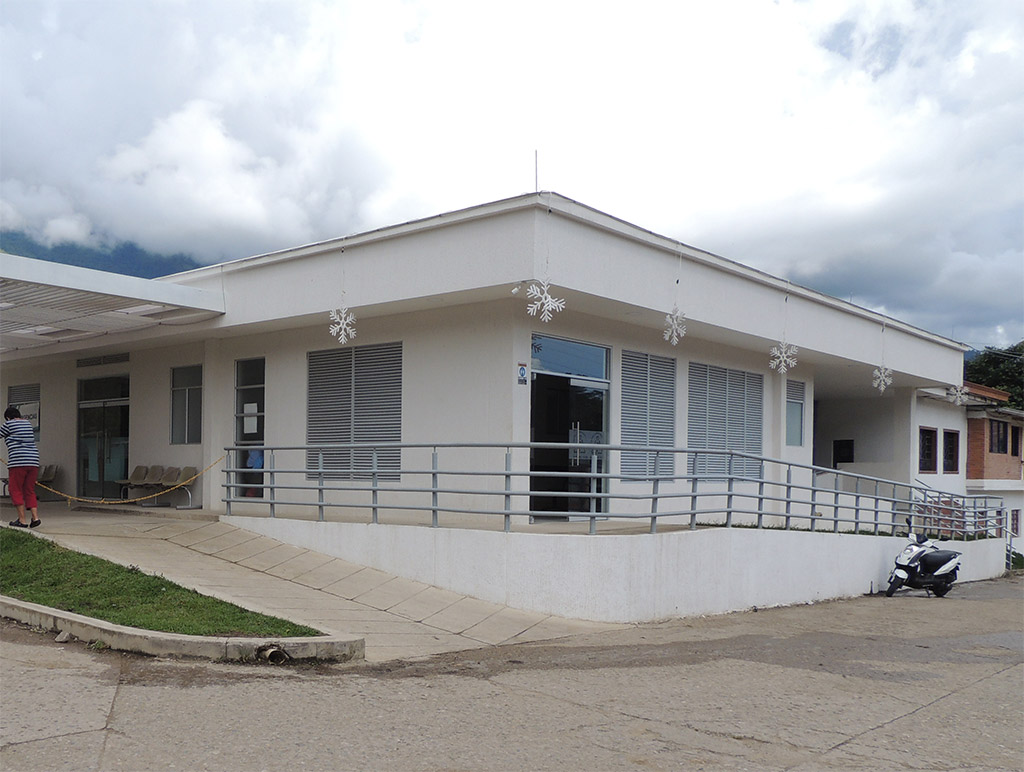 Fachada del nuevo hospital