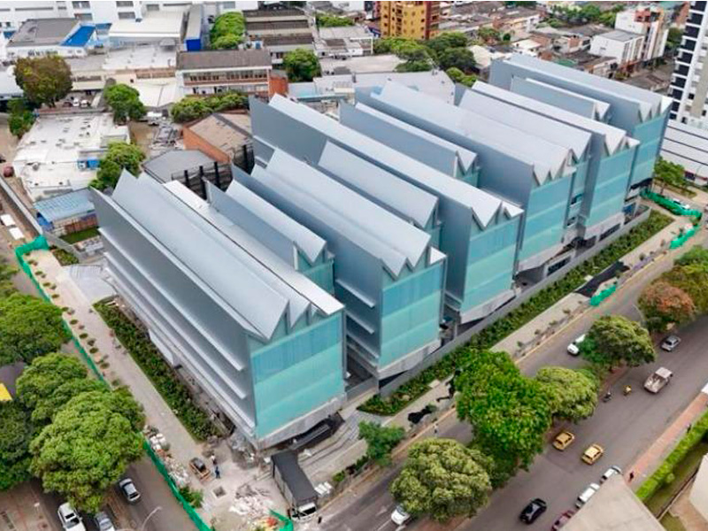 Foto panorámica de construcción en Bucaramanga.