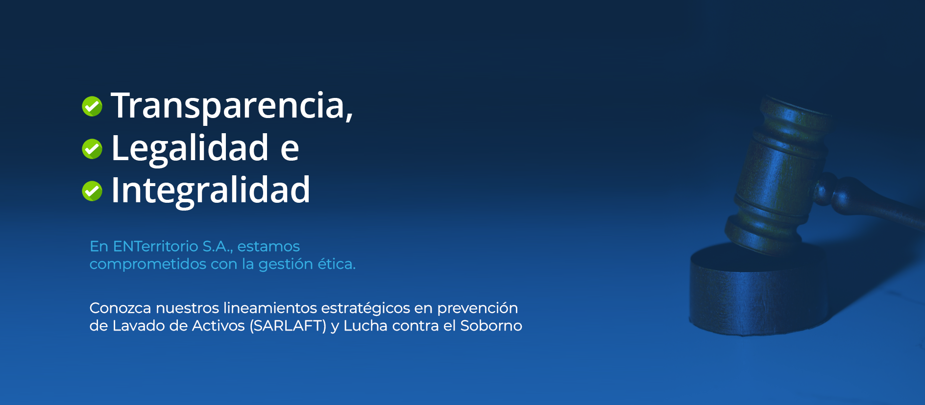Banner de Sarlaf: Texto: trasparencia, legalidad e integralidad. Imagen con un martillo de juez.