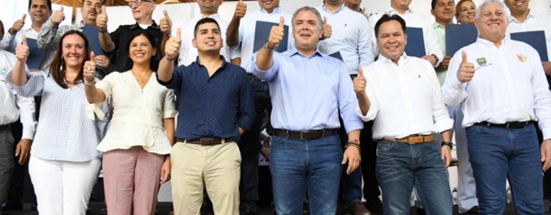 Entrega de proyectos de saneamiento