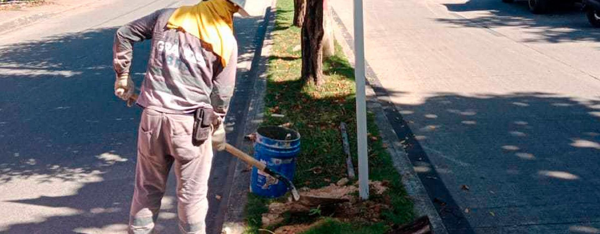 Trabajador en la vía