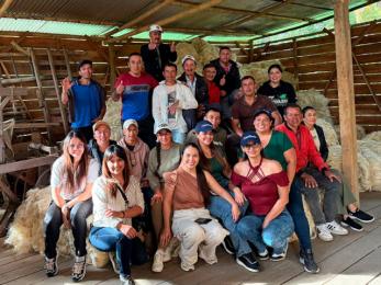 Funcionarios de ENTerritorio.