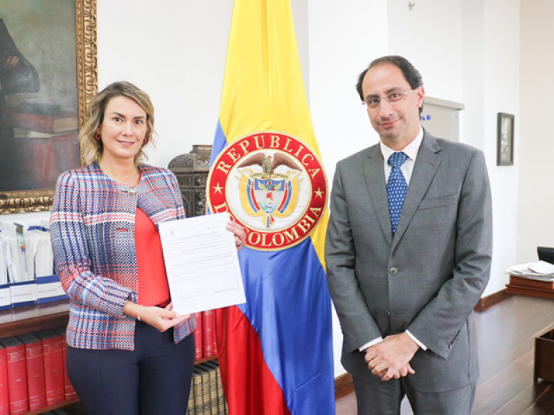 Lina Barrera nueva Gerente General de ENTerritorio
