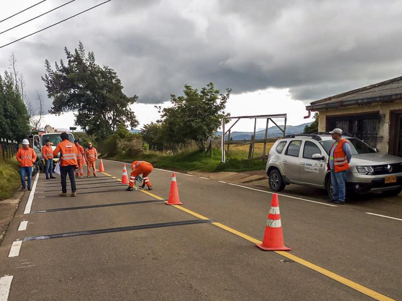 Peatones, ciclistas y motociclistas de Boyacá y Nariño, beneficiados con obras de prevención vial de ANSV y ENTerritorio